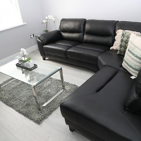 Homely 1-Bed Apartment In Birmingham Kültér fotó