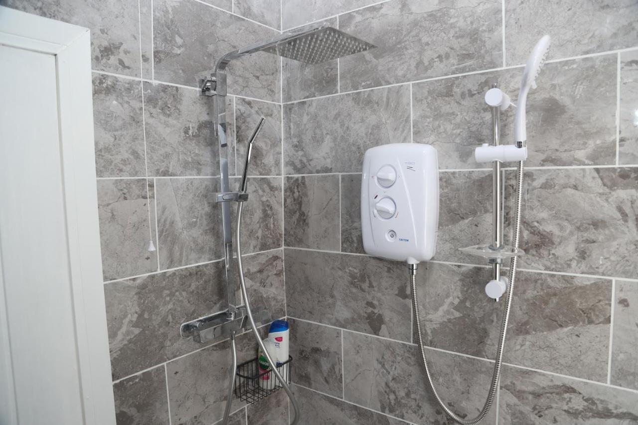 Homely 1-Bed Apartment In Birmingham Kültér fotó